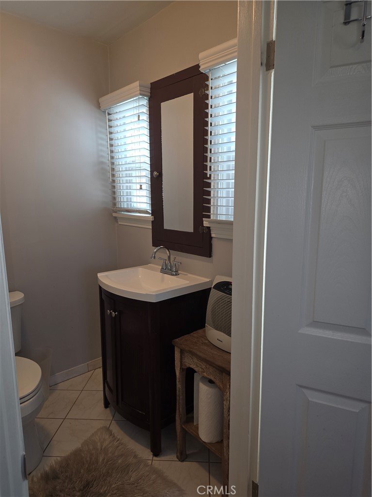 1902 W 65th Property Photo 26