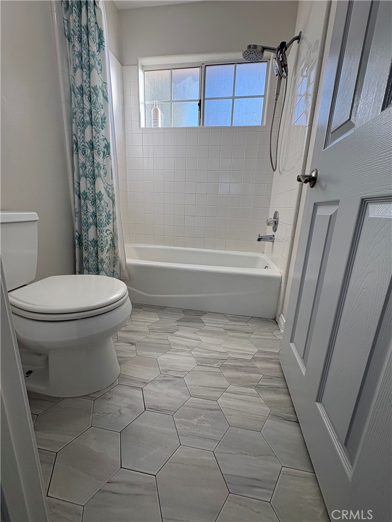 2751 W 235th Street Property Photo 19