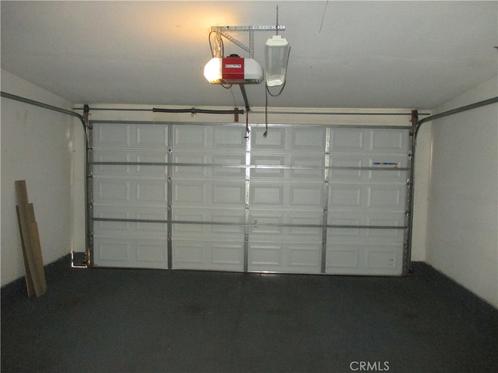 2751 W 235th Street Property Photo 28