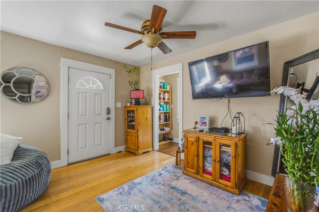 2151 E Spaulding Court Property Photo 19