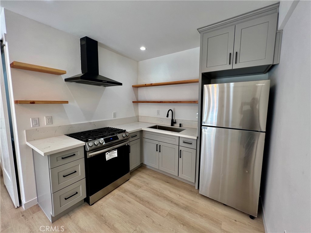 5108 Crenshaw Boulevard Property Photo 4