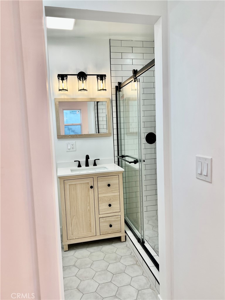 5108 Crenshaw Boulevard Property Photo 8