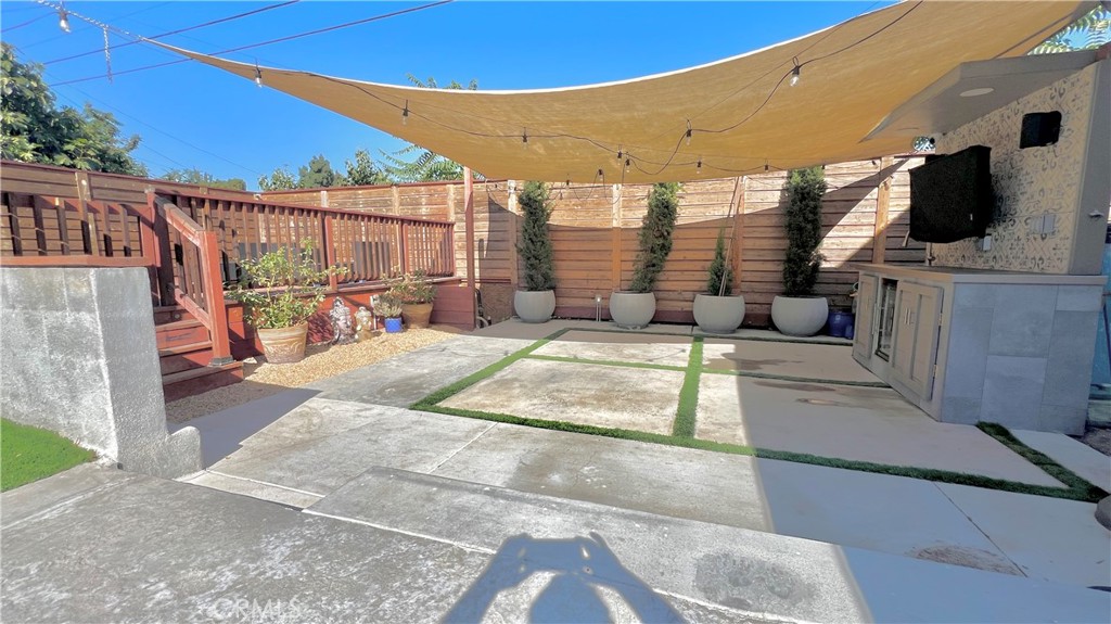 5108 Crenshaw Boulevard Property Photo 17