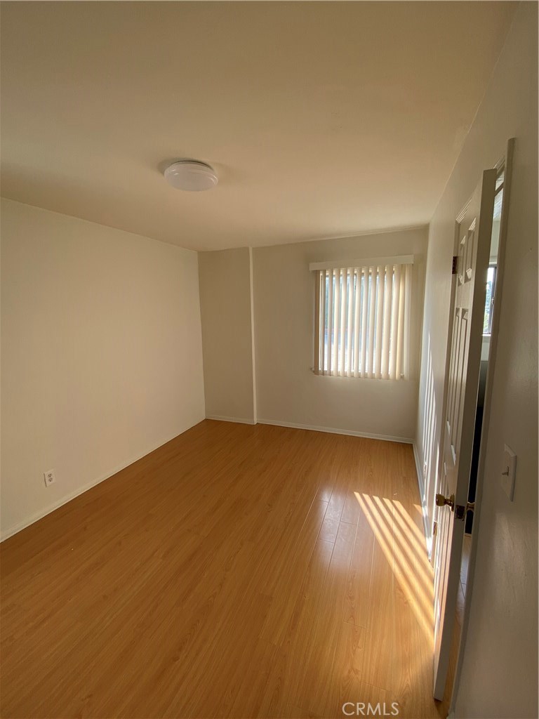 433 W Manchester A Property Photo 8