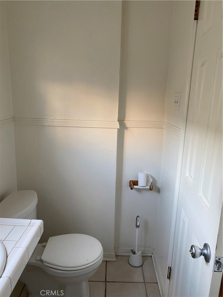 433 W Manchester A Property Photo 30