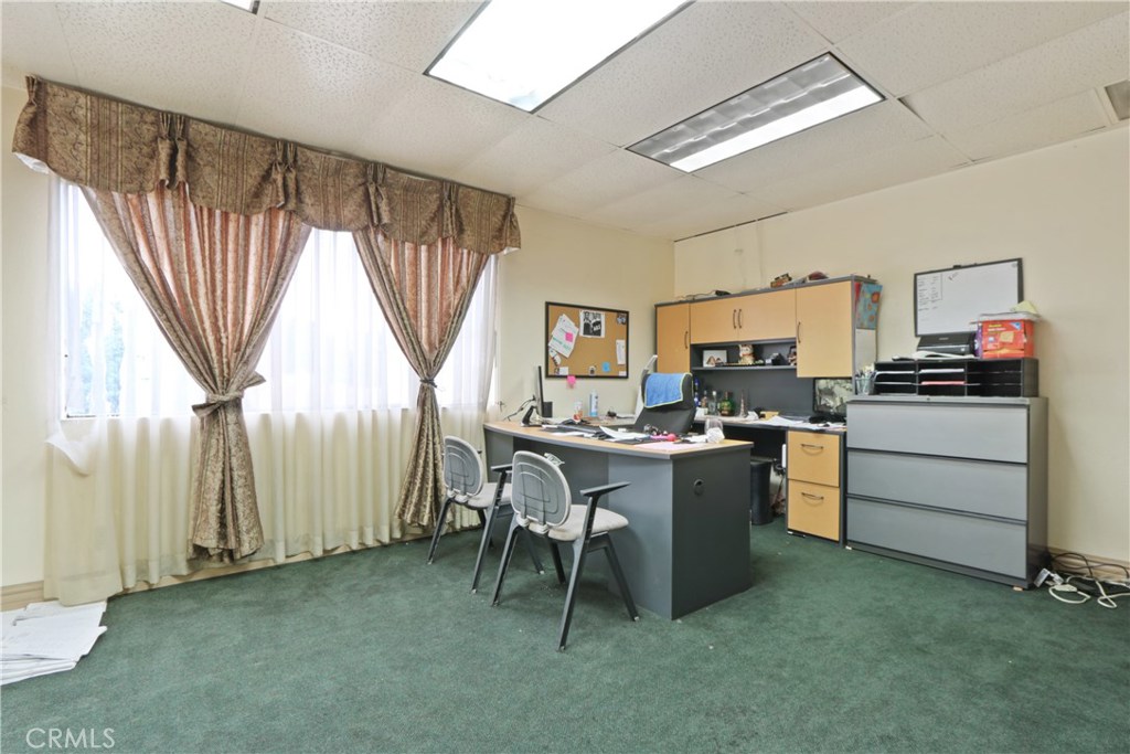 3668 Santa Fe Avenue Property Photo 10