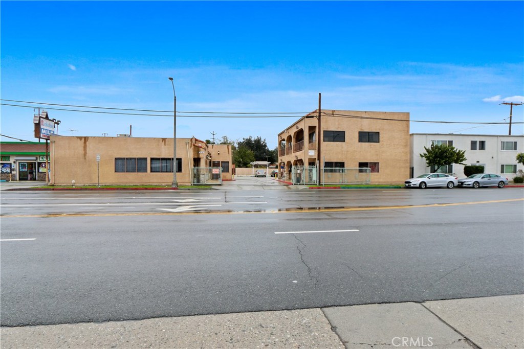 3668 Santa Fe Avenue Property Photo 21