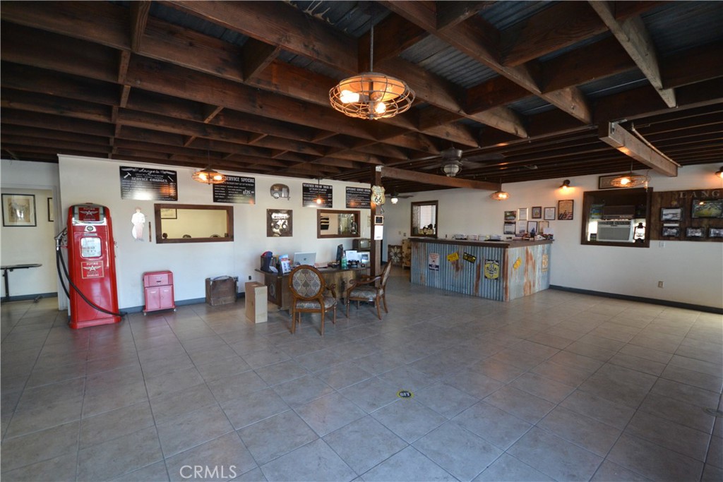 2822 Main Street Property Photo 7