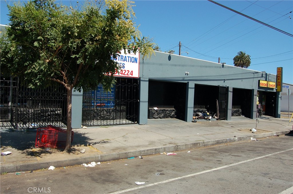 9220 S Vermont Avenue Property Photo