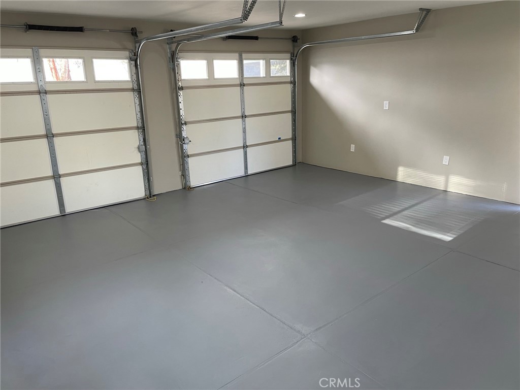 28750 Pierce Avenue Property Photo 18
