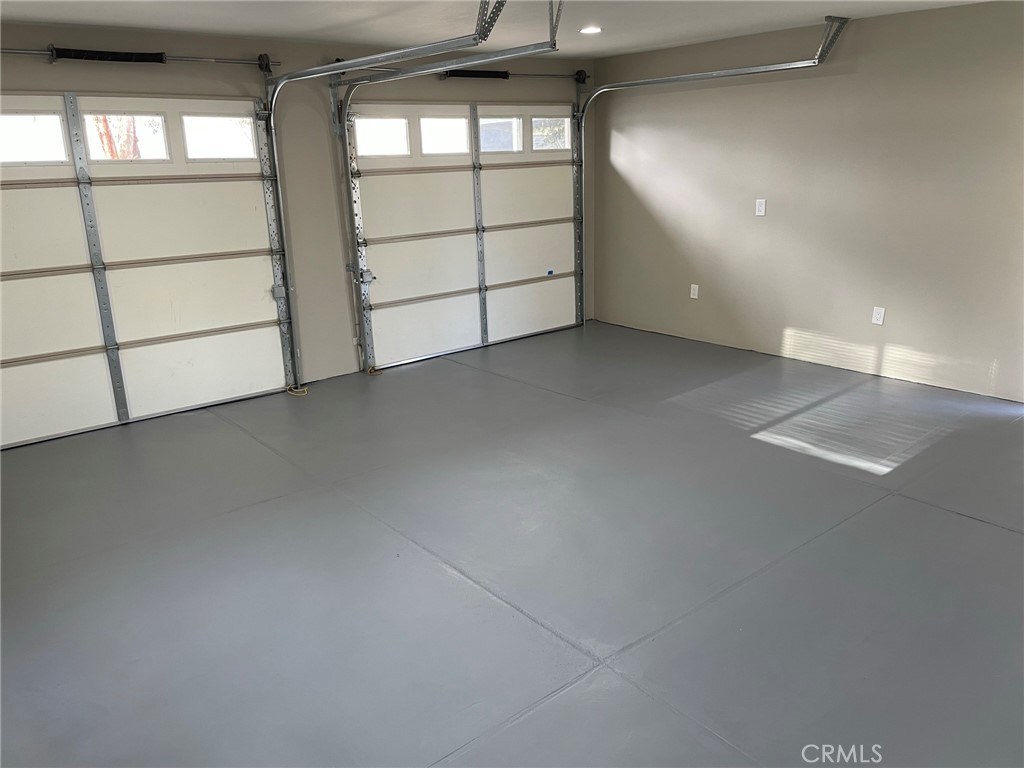 28750 Pierce Avenue Property Photo 16