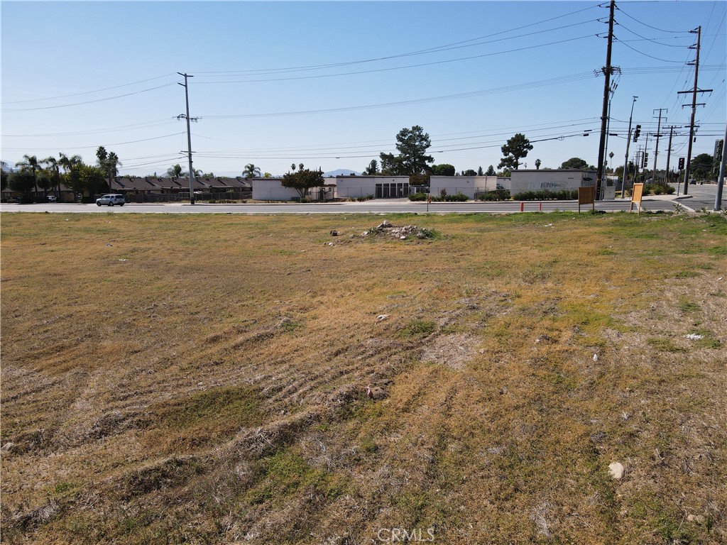 6909 Victoria Avenue D Property Photo 23