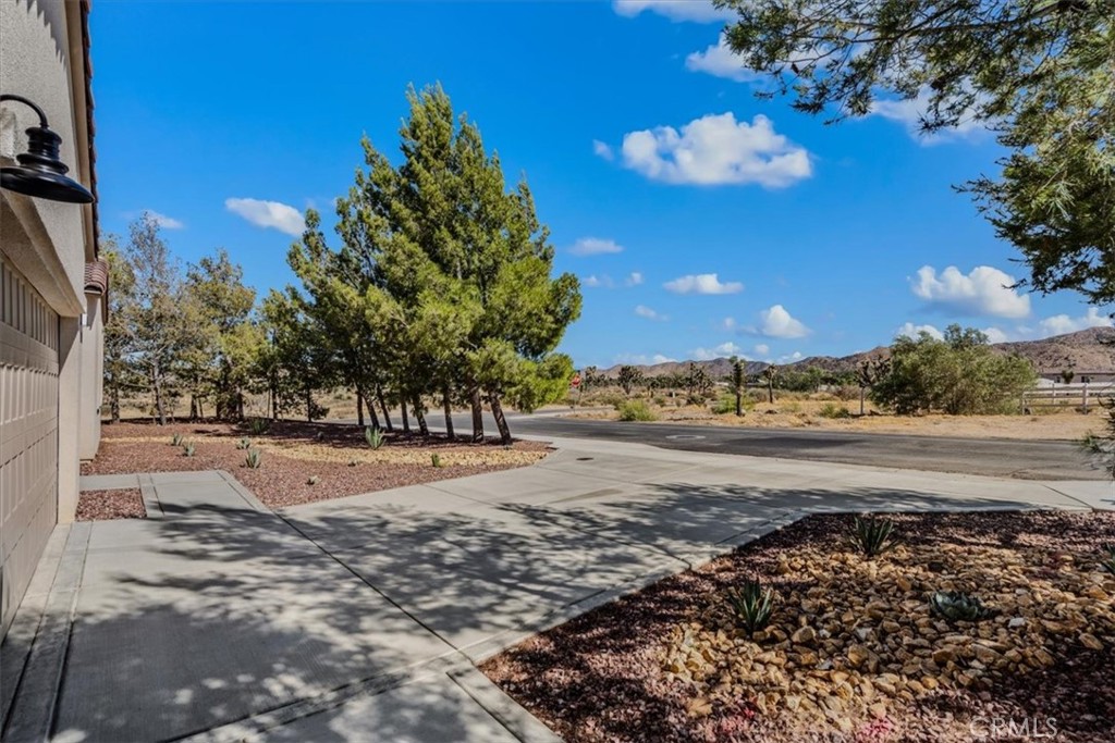 56250 Nez Perce Trail Property Photo 47