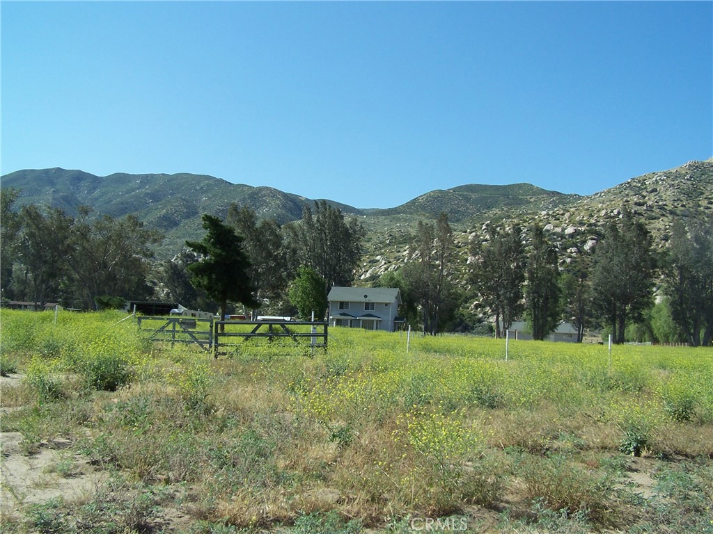 0 W Aloma Property Photo 2