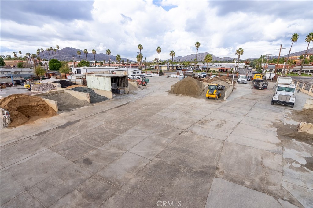 24619 Sunnymead Boulevard Property Photo 17