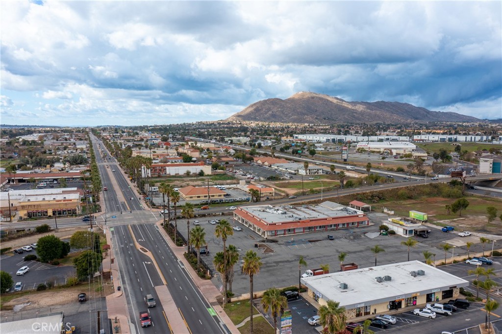 24619 Sunnymead Boulevard Property Photo 45
