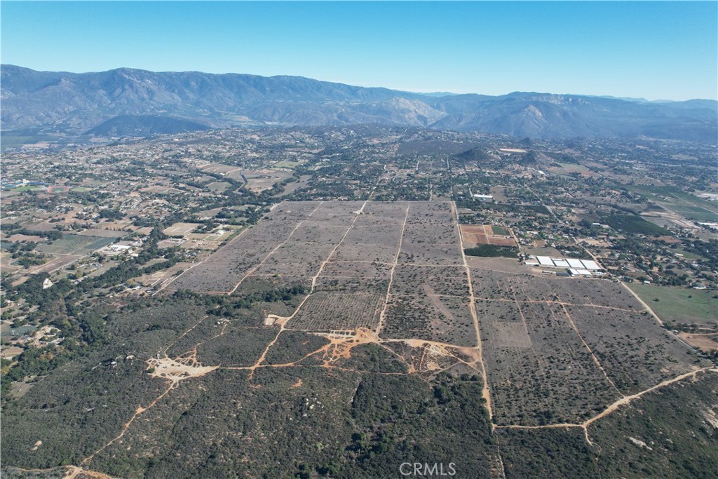 30237 Cole Grade Road Property Photo 7