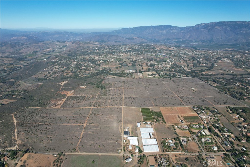30237 Cole Grade Road Property Photo 9