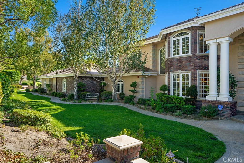6863 Canyon Hill Drive Property Photo 17