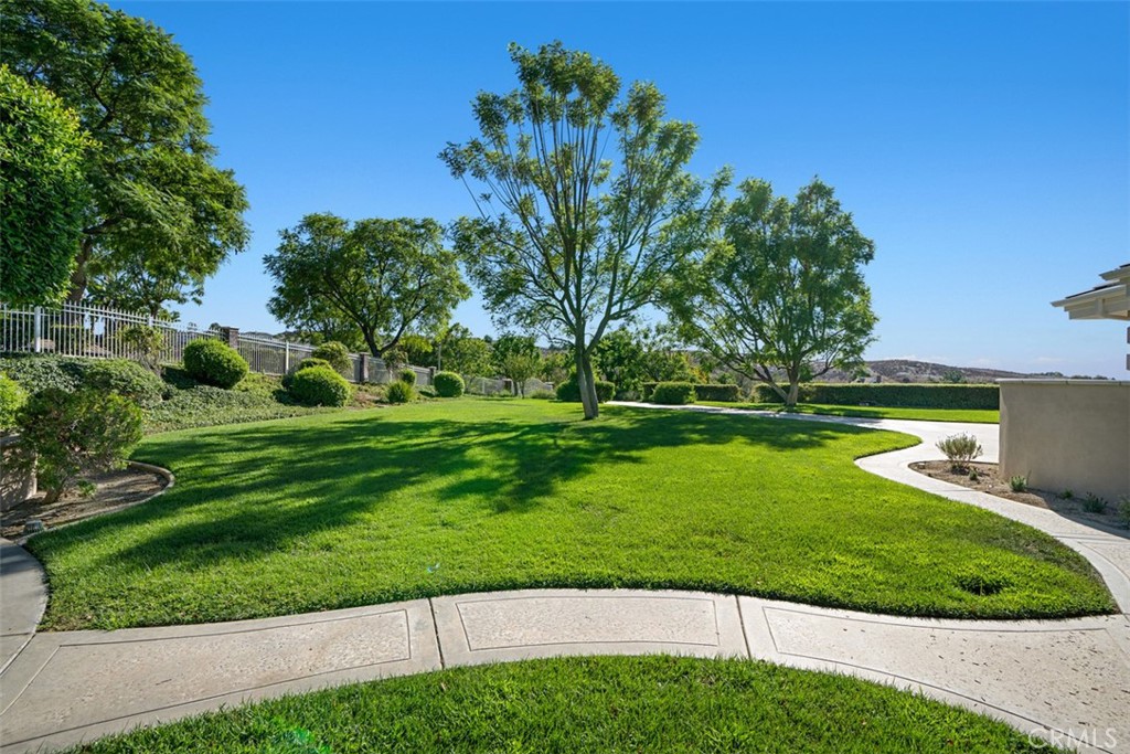 6863 Canyon Hill Drive Property Photo 26