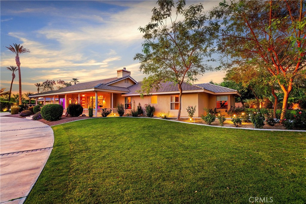 49048 Croquet Court Property Photo 2