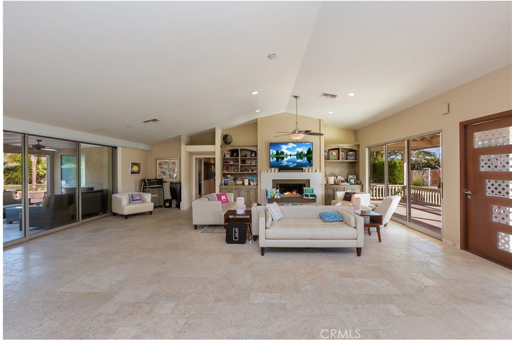 49048 Croquet Court Property Photo 13