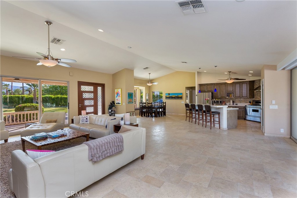 49048 Croquet Court Property Photo 15