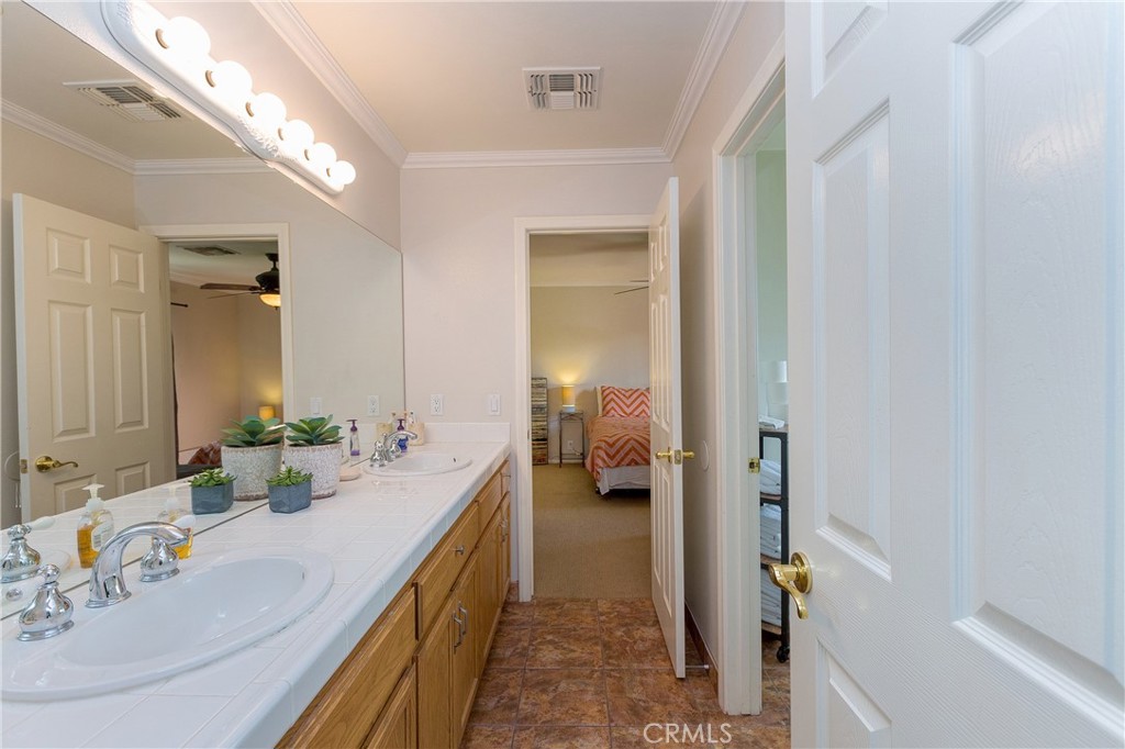 49048 Croquet Court Property Photo 28