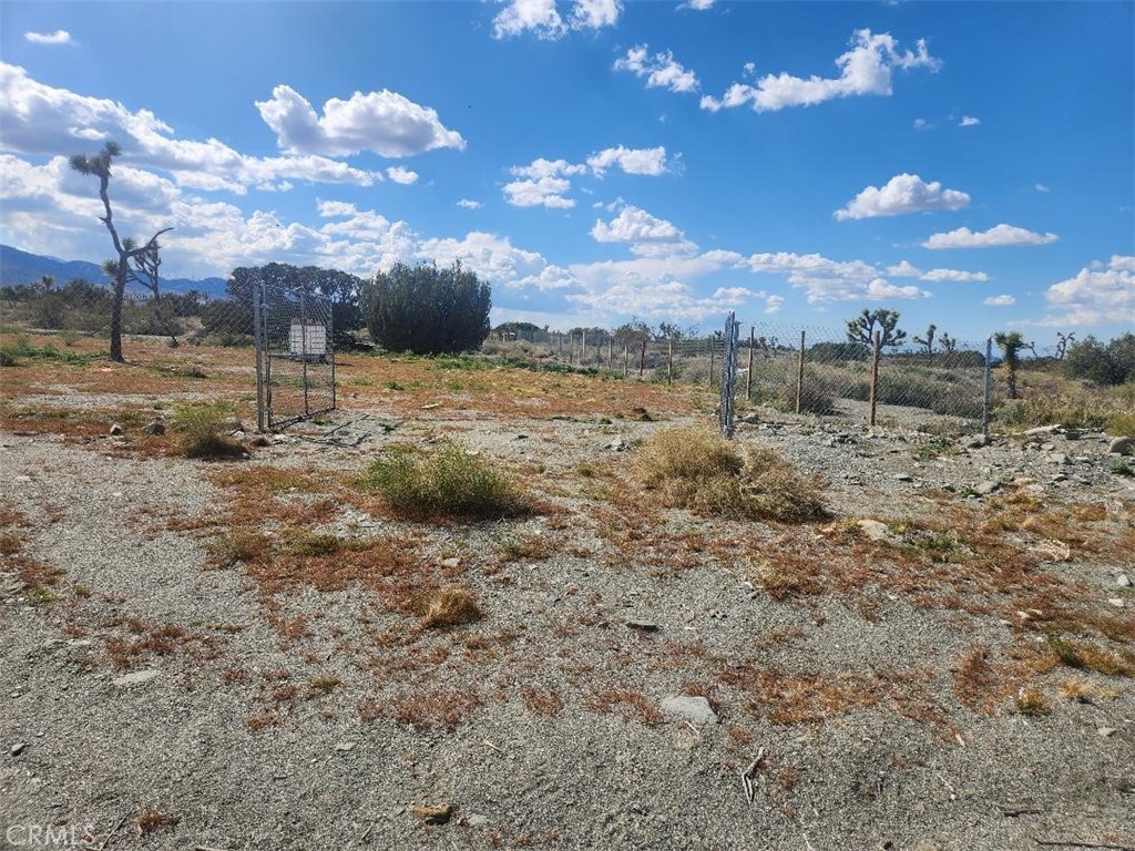 2647 Minero Road Property Photo 2