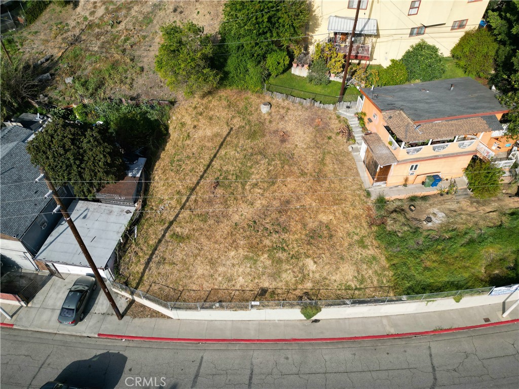 1822 N Eastern Avenue Property Photo 1