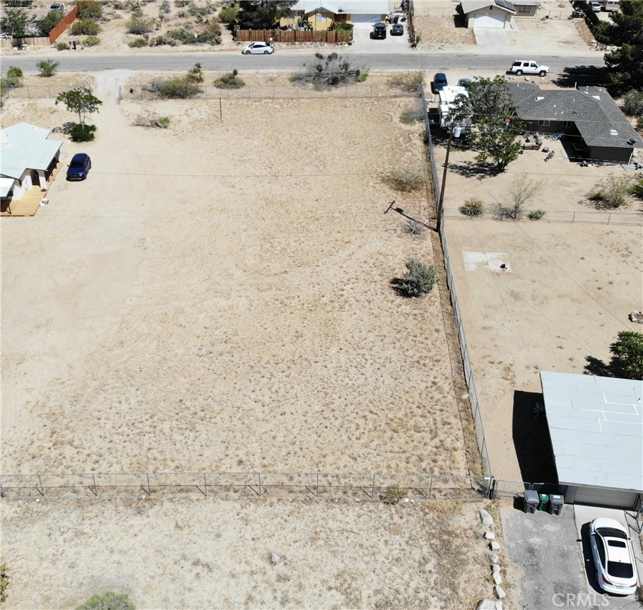 61956 Mountain View Circle Property Photo 4