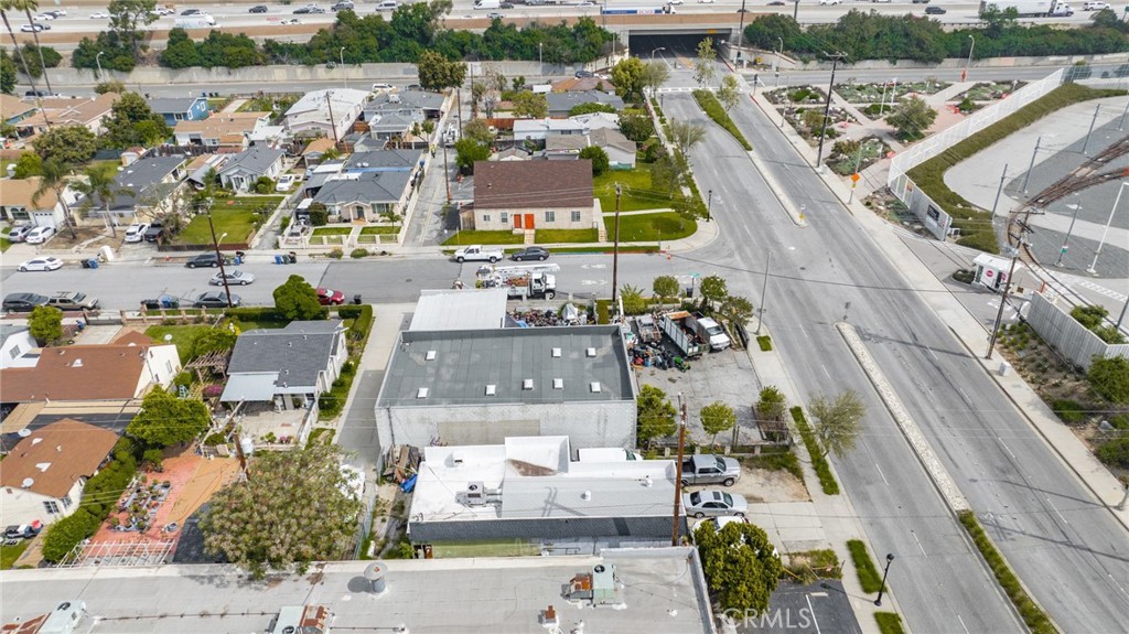 1609 S California Avenue Property Photo 30