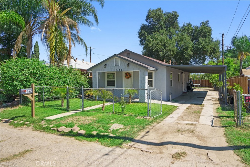 1625 N J Street Property Photo 1