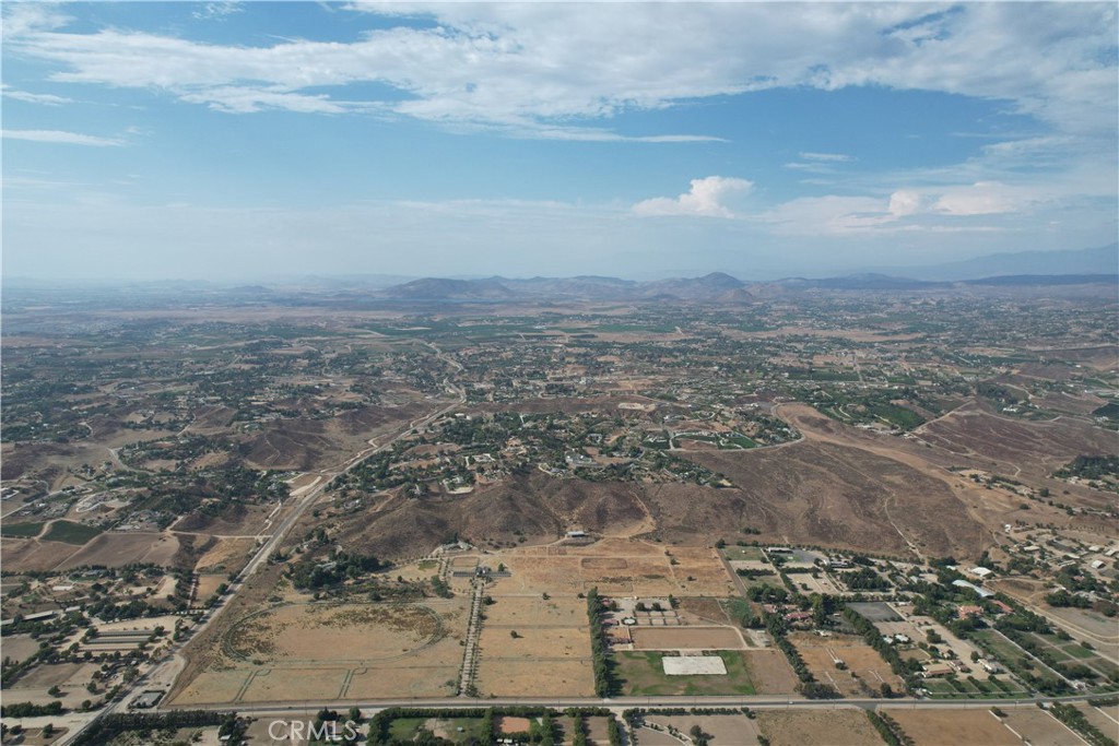 42950 Anza Road Property Photo 4