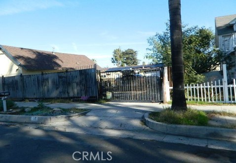 117 N Orange Avenue Property Photo 1