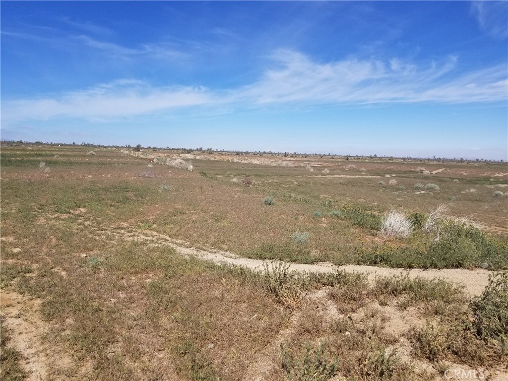 1 Olivine Dr. Property Photo 4