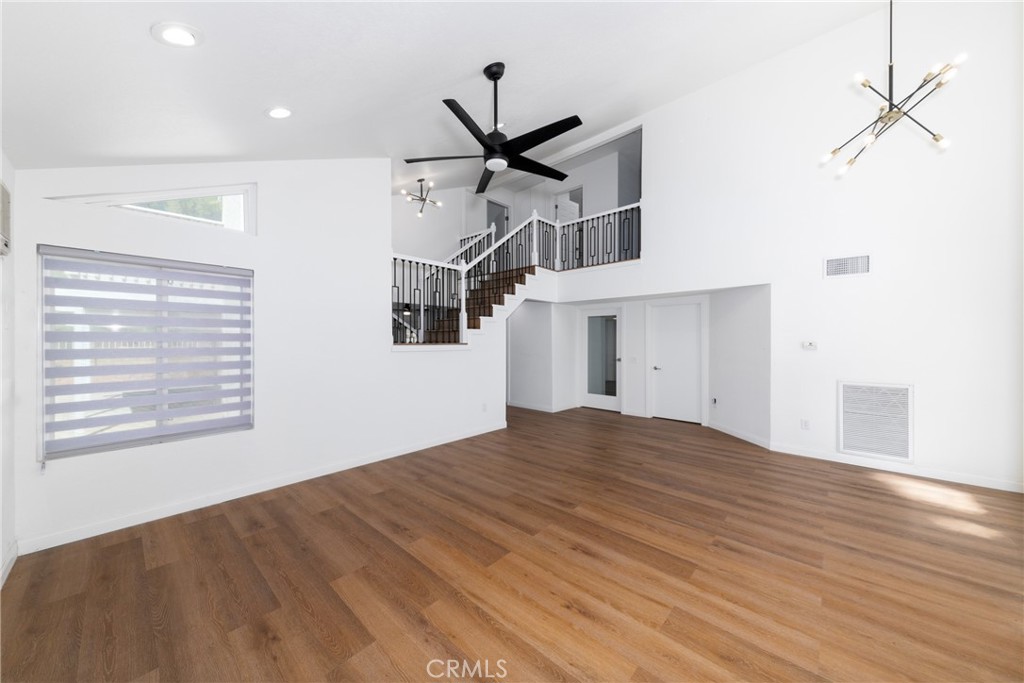 14743 Blue Grass Drive Property Photo 6