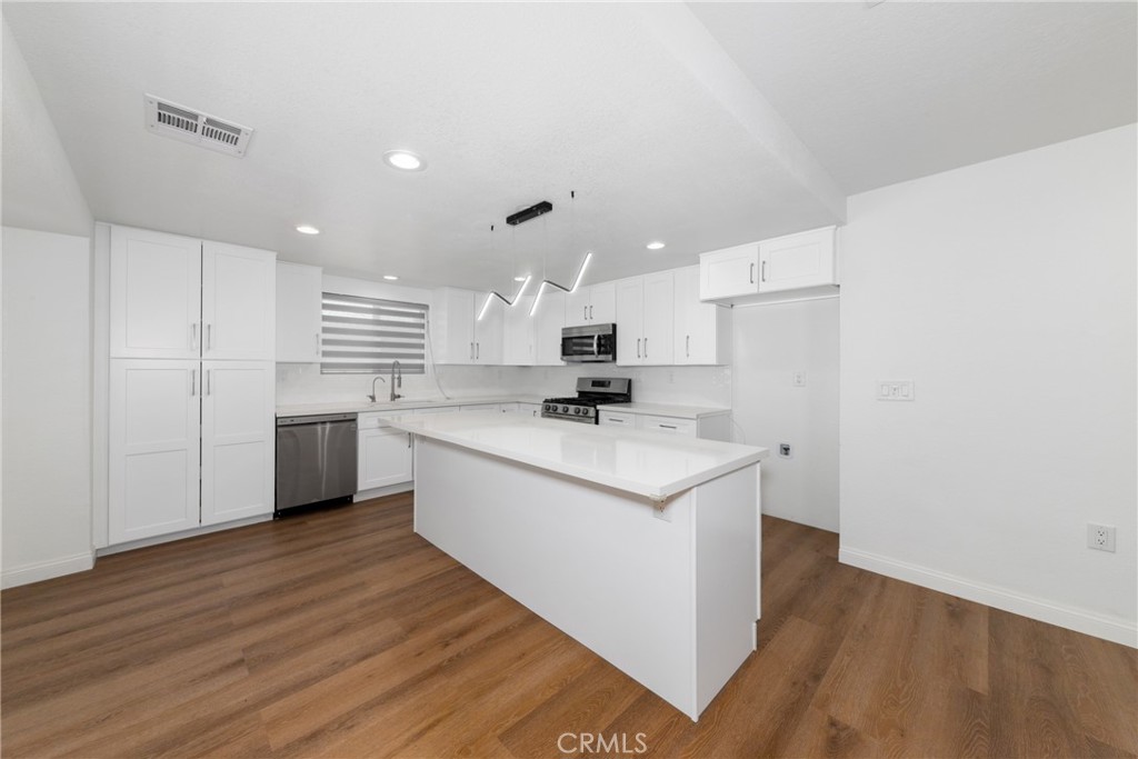 14743 Blue Grass Drive Property Photo 13