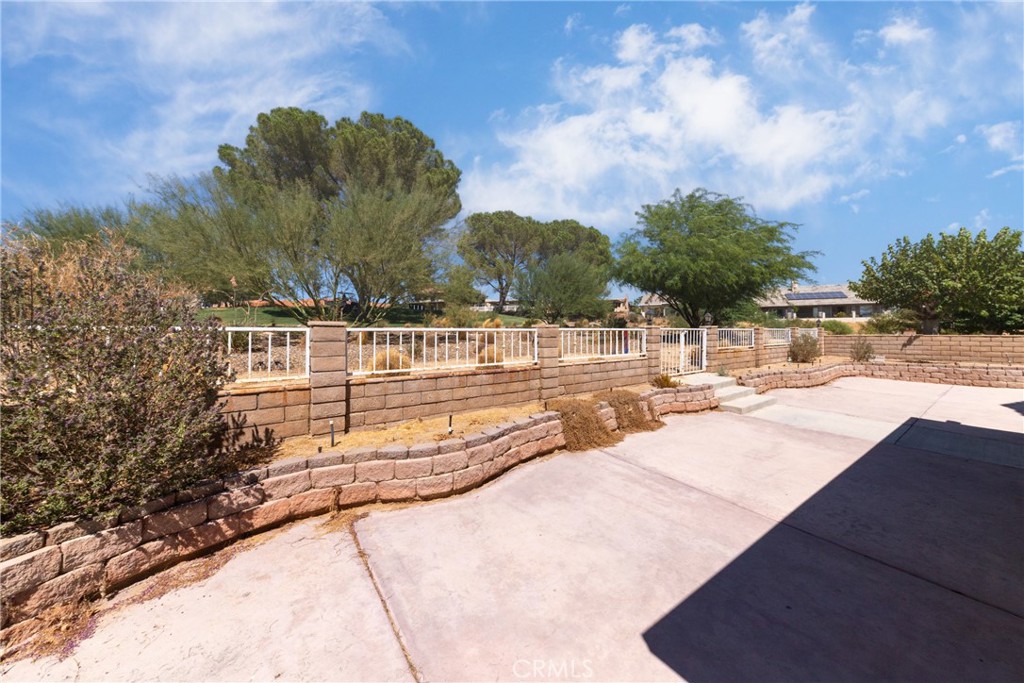 14743 Blue Grass Drive Property Photo 31
