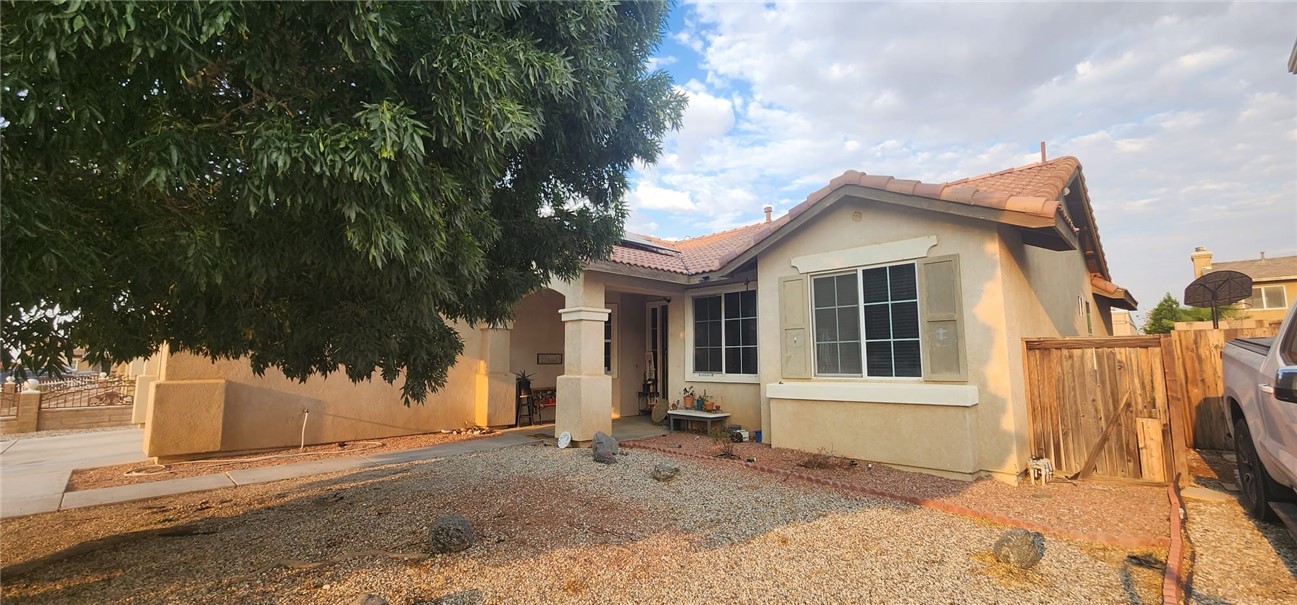 14527 Yarrow Court Property Photo 4