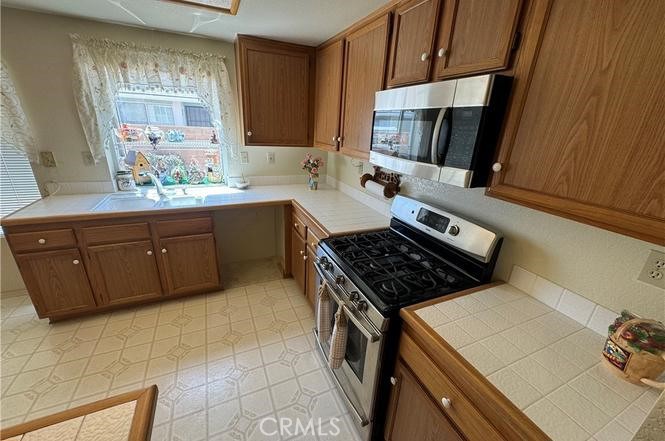 16789 Highgate Court Property Photo 13