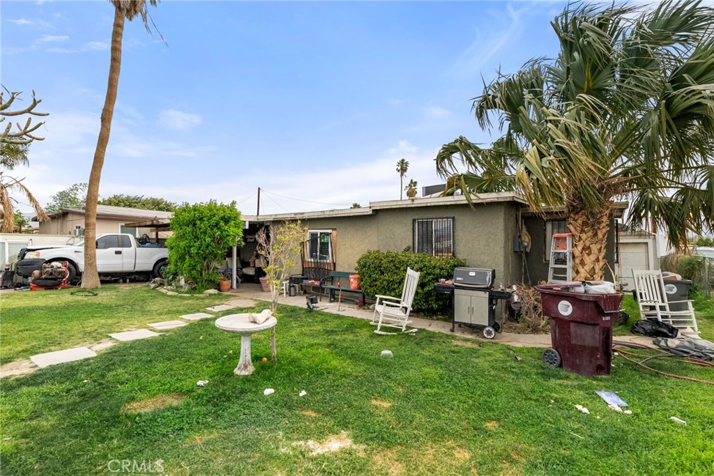 47770 Van Buren Street Property Photo 3