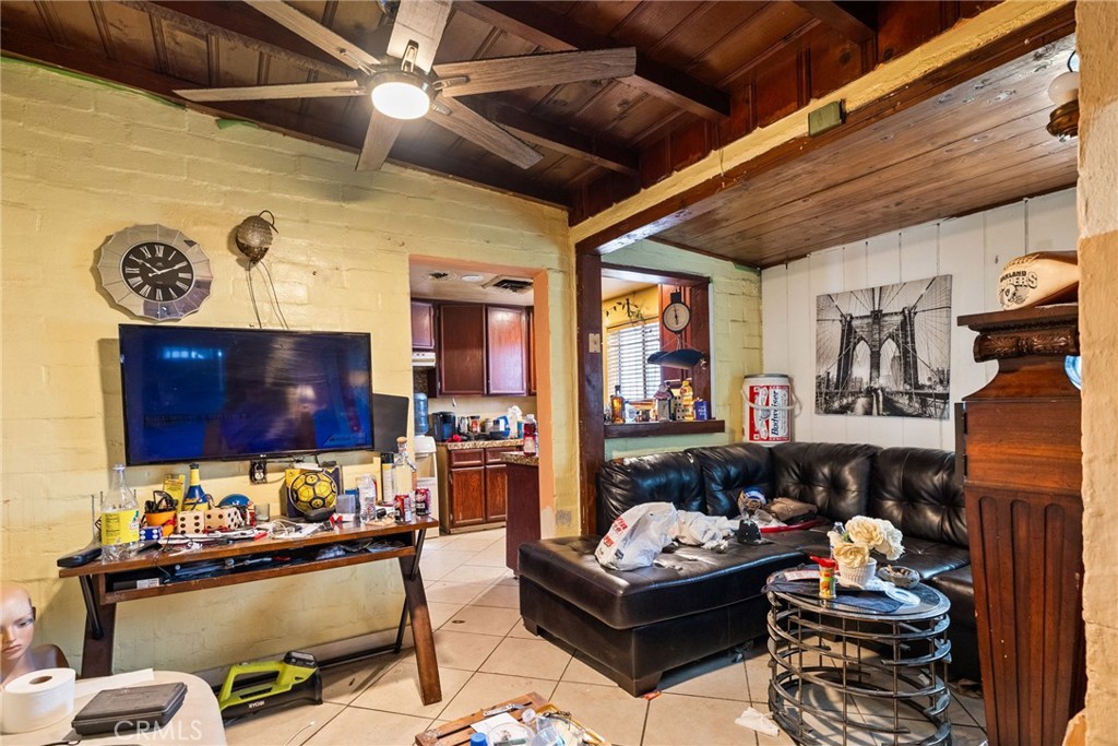 47770 Van Buren Street Property Photo 7