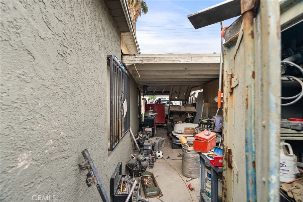 47770 Van Buren Street Property Photo 29