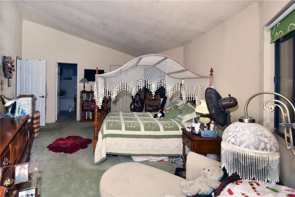 24847 Felsen Drive Property Photo 13
