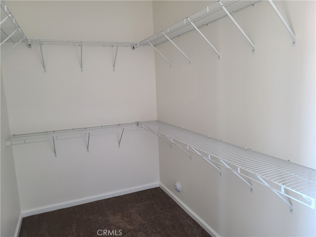 21402 Short Ridge Street Property Photo 25