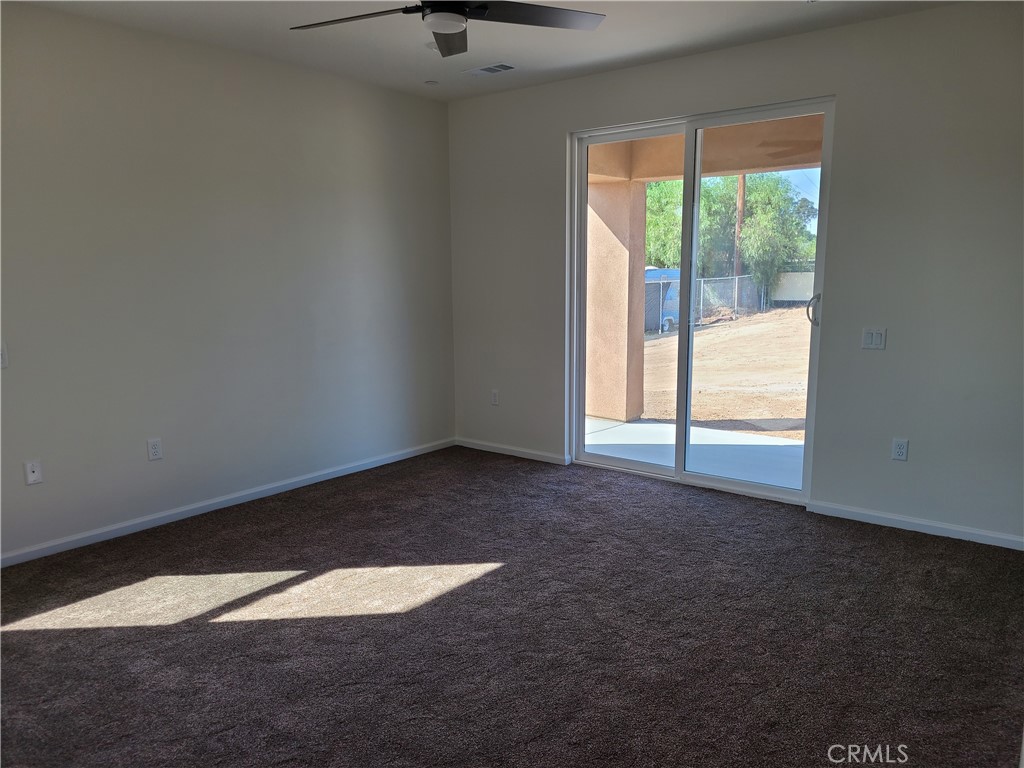 21402 Short Ridge Street Property Photo 28