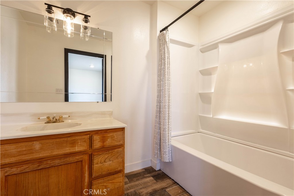 7415 La Mesa Road Property Photo 25