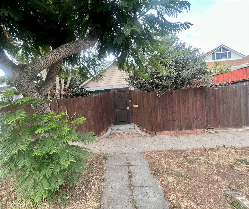 611 Sunset Avenue Property Photo 2