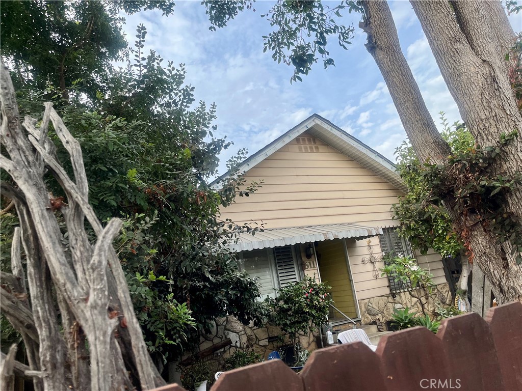 611 Sunset Avenue Property Photo 4